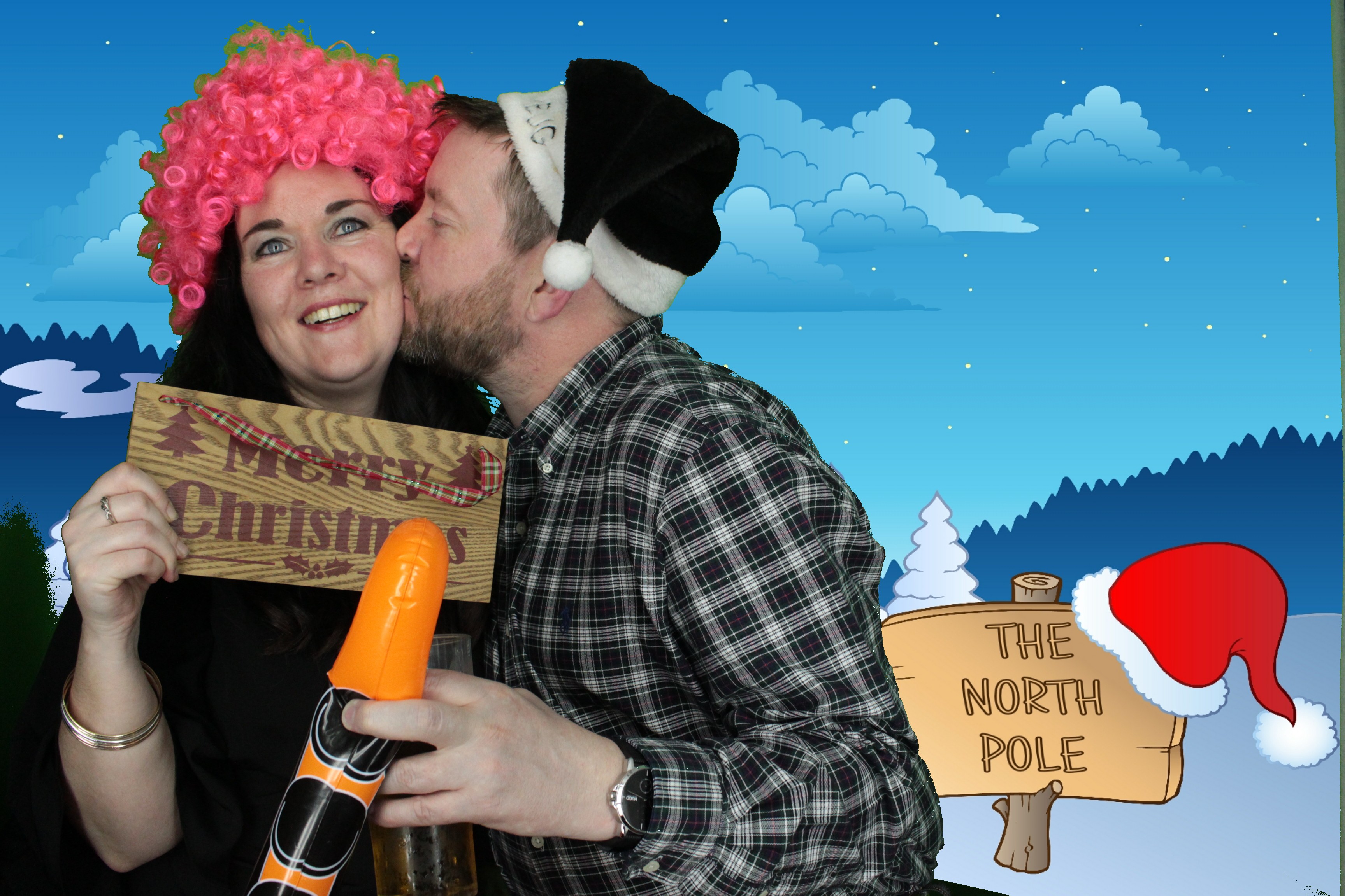 One Line Christmas Party | View more photos from the event at gallery.myphotoboothexperience.co.uk/u/MyPhotoBoothExperienceLtd/One-Line-Christmas-Party
